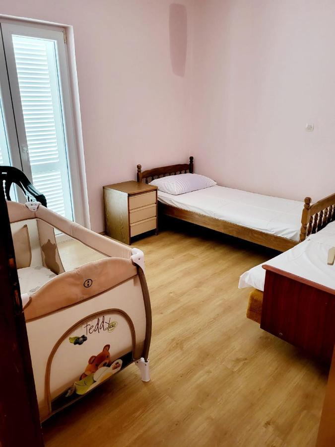 Apartment Raslina Exteriér fotografie